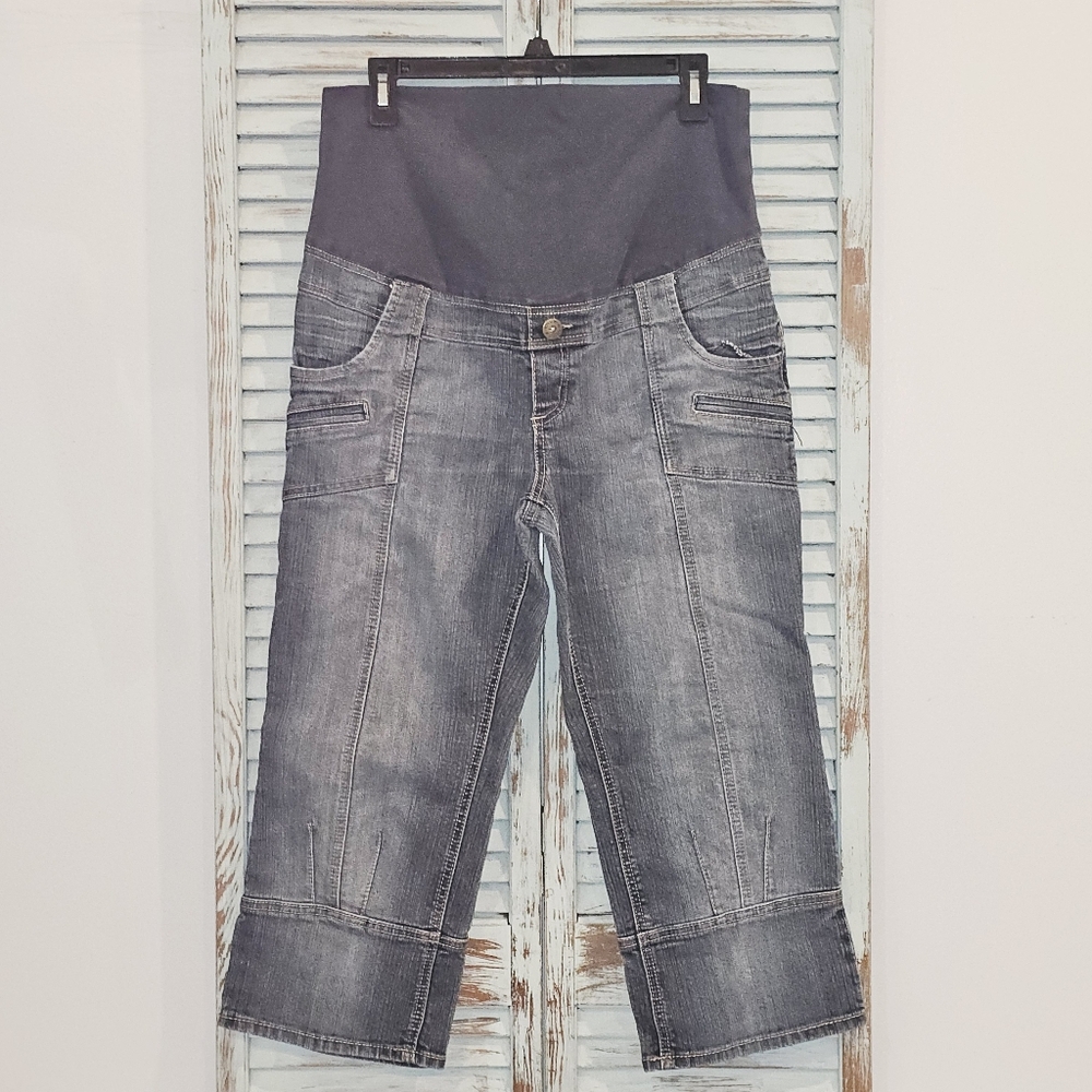 THYME JEANS MATERNITY CAPRI PANT Womens Size L Dark Wash Denim Comfort Stretch